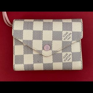 Louis Vuitton Damier Azur Victorine Wallet